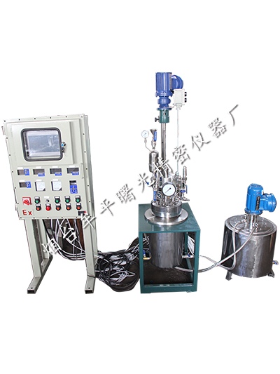 實(shí)驗(yàn)用全自動加料防爆反應(yīng)釜